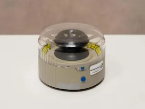 Fisher Scientific 3722L Microcentrifuge