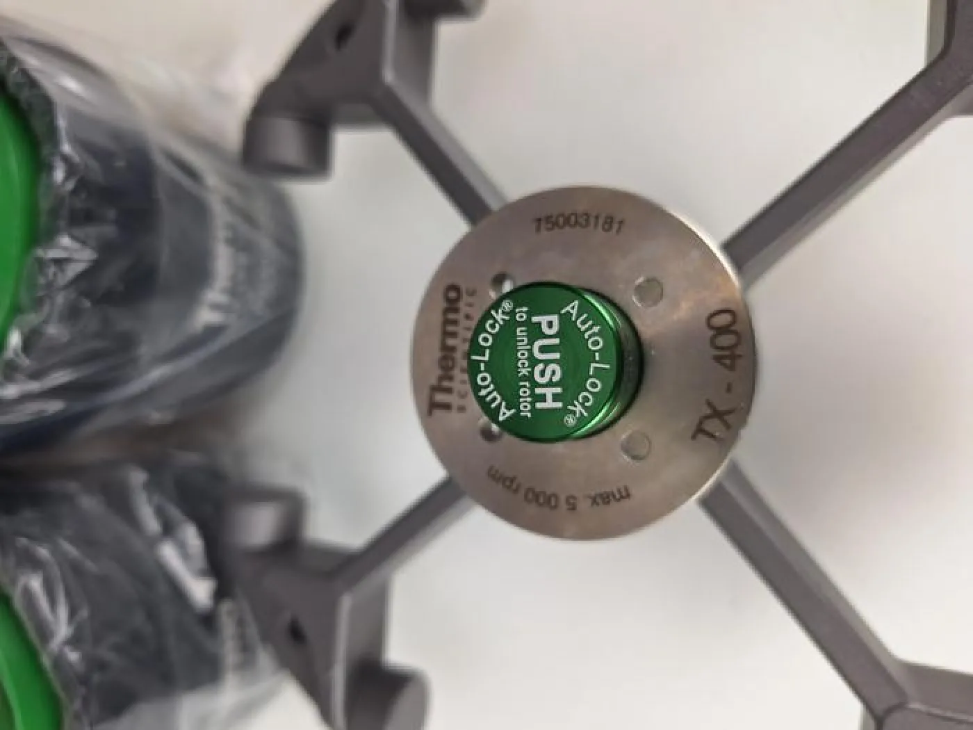 Thermo Scientific TX-400 Centrifuge Rotor with Buckets - 2