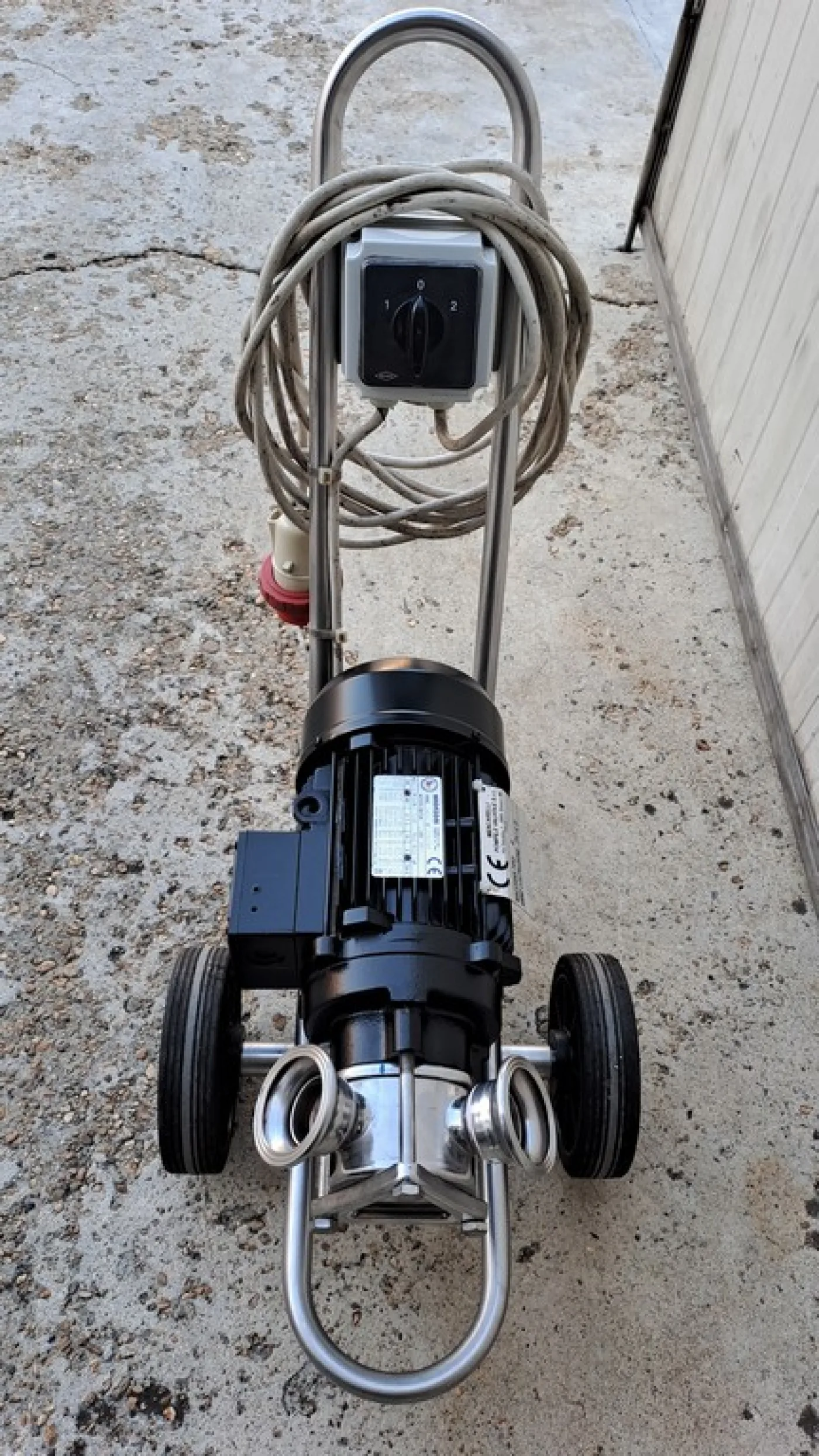 MENCARELLI PUMP MODEL G90 WITH FOOD NEOPRENE IMPELLER AND REVERSING SWITCH POSITIONED ON THE TROLLEY, SECOND-HAND MACHINE - 4