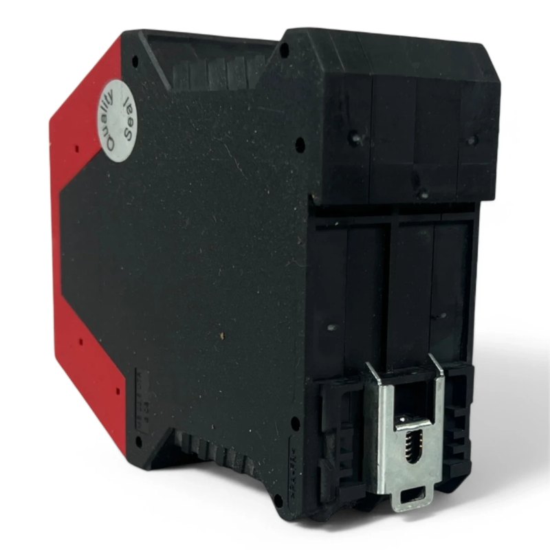 Schneider Electric Safety Relay XPSAK371144 Sicherheitsrelais 24 V Preventa