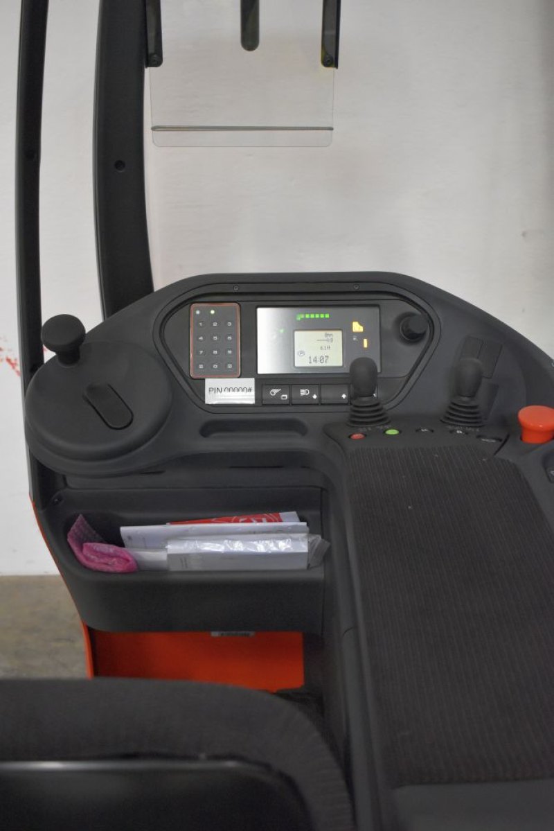 Schubmaststapler Linde R 16 HD 1120 (2024)