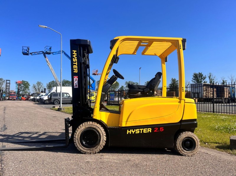 Hyster J2.5XN