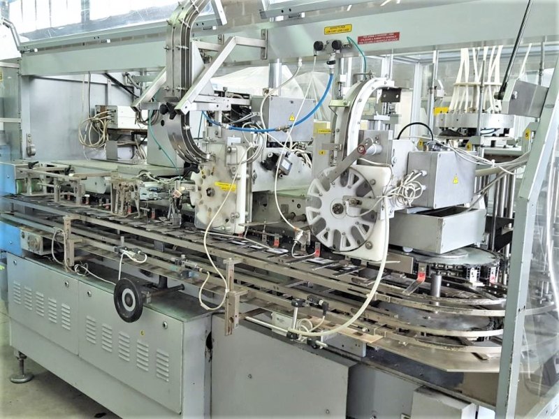 ASTUCCIATRICE VERTICALE AUTOMATICA – CAM MOD. AVC