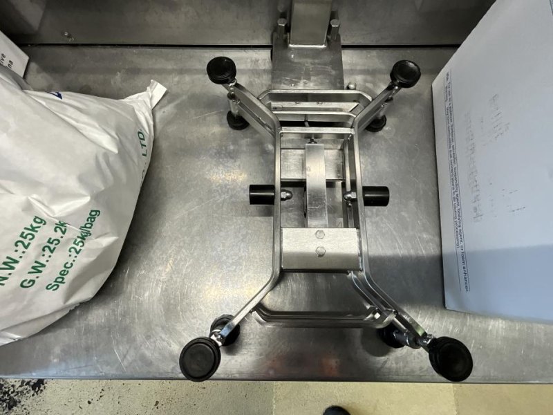 Mateco Mateco Stainless Steel Dispensing Booth with Dust Extraction System