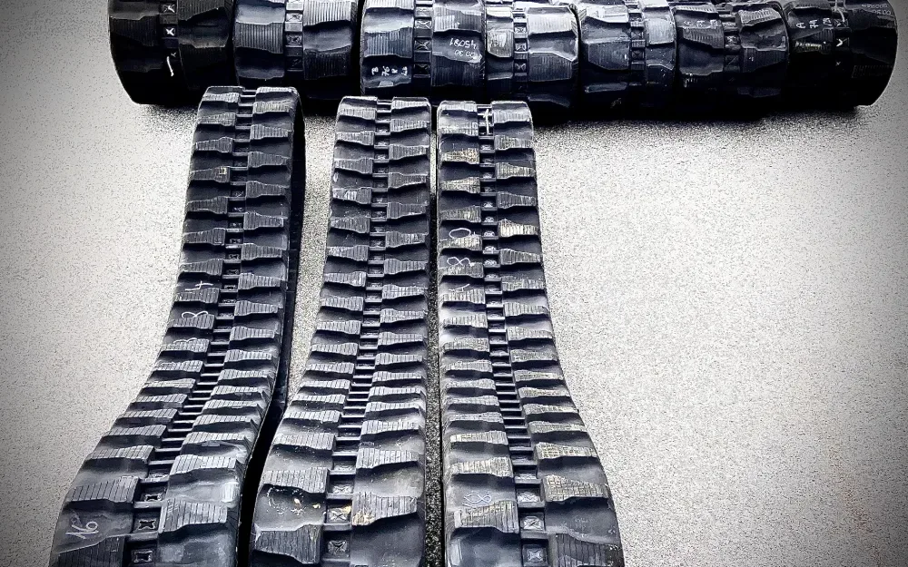 Profilverstärkte Qualitätsgummikette für TB175 / TB290