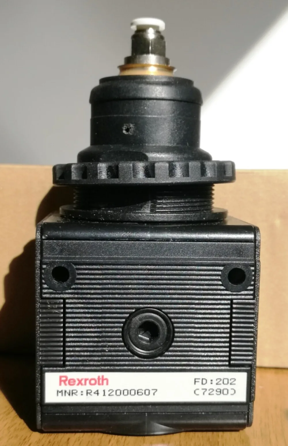 VALVOLA PNEUMATICA – BOSCH REXROTH – MOD.FD: 202