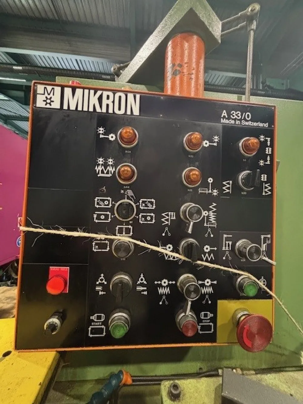 Gear Hobbing Machine – MIKRON A33