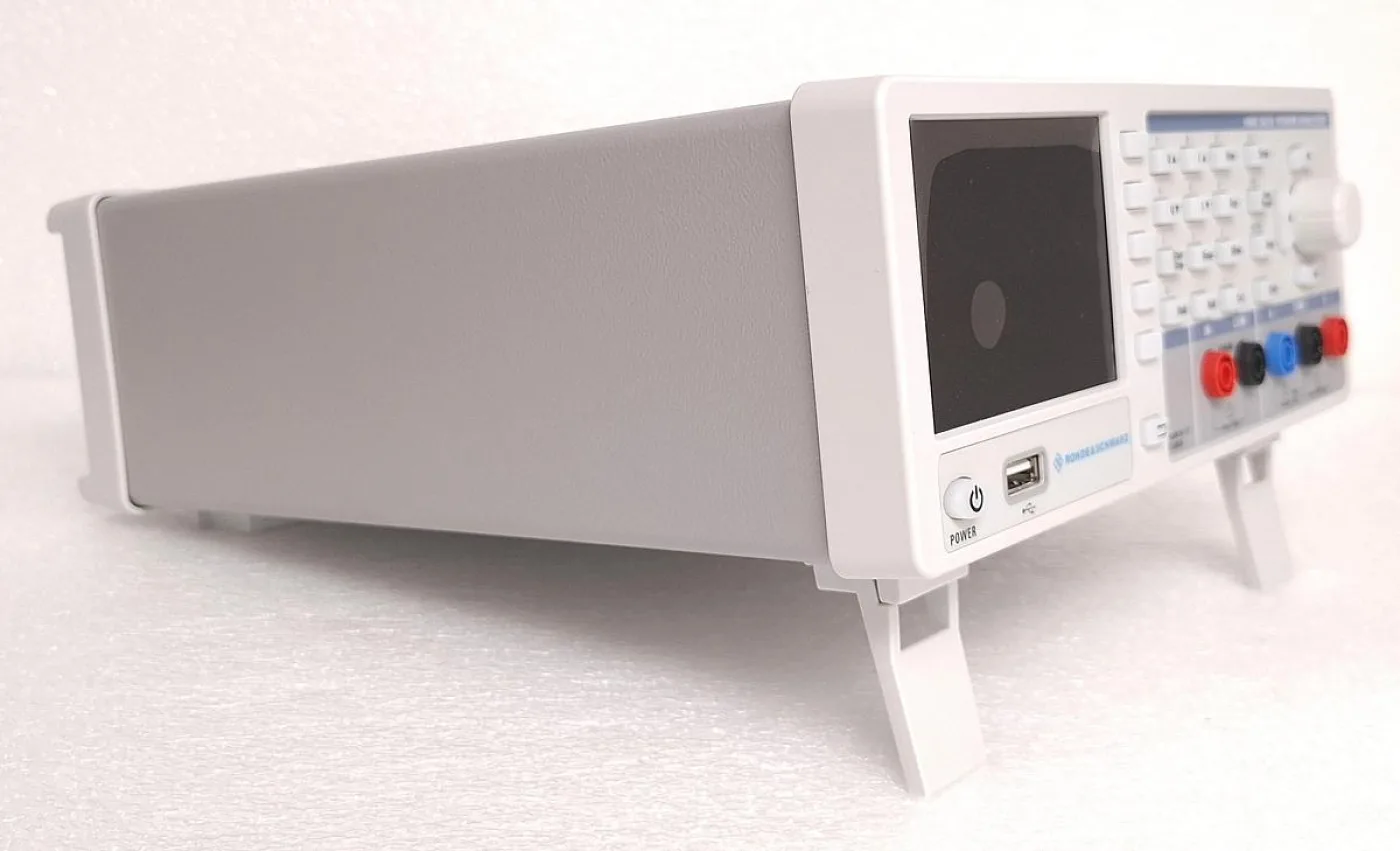 Rohde & Schwarz (R&S) HMC8015 - 6