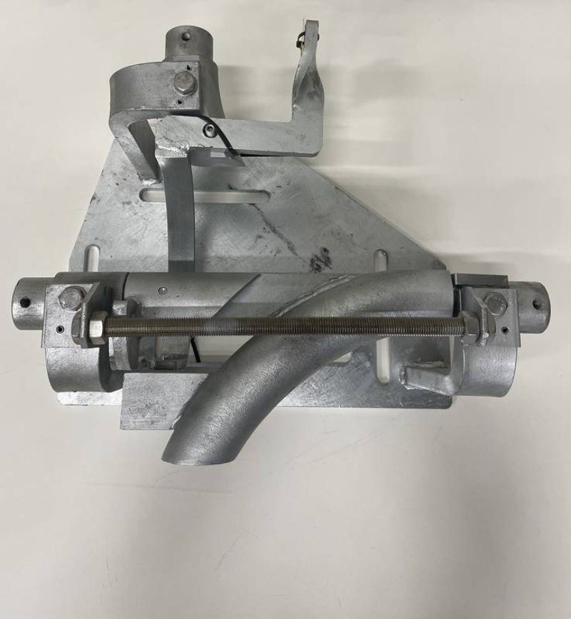 Switch left inside 90°. Tube height 15 cm. On plate