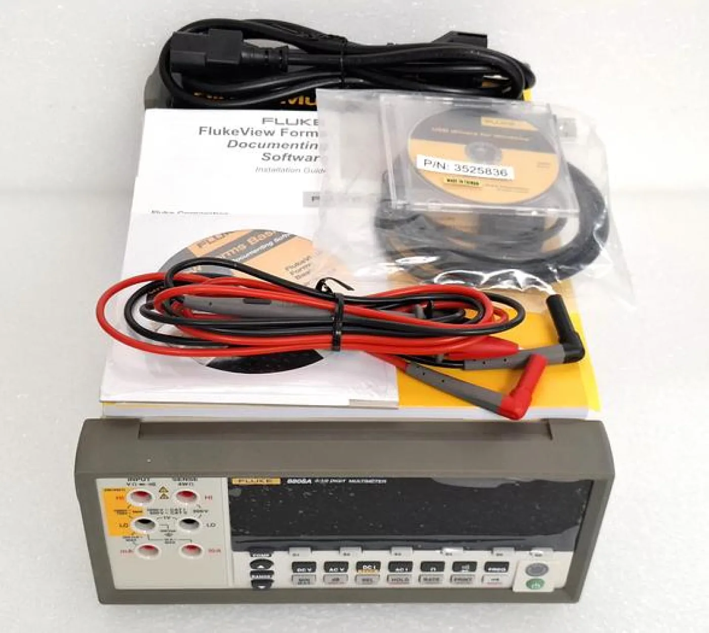 Fluke 8808A 5.5 Digit Bench Digital Multimeter - 1