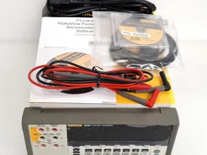 Fluke 8808A 5.5 Digit Bench Digital Multimeter