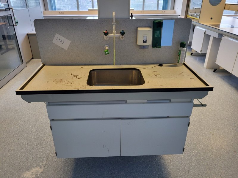 1969 – Used S+B Island Table (530 cm)