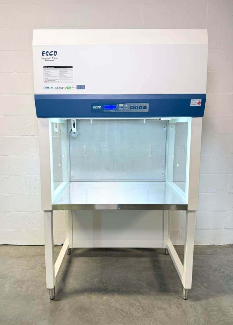 ESCO LHG-3AG-F8 &amp; SAL-3A0 Horizontale Laminar Flow Cabinet met onderstel (2021)