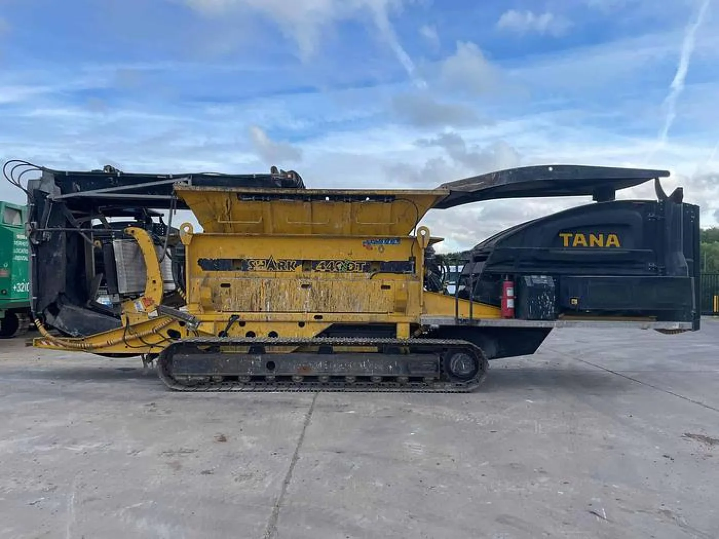 2019 TANA Shark 440DT Eco Slow Speed Shredder - 2