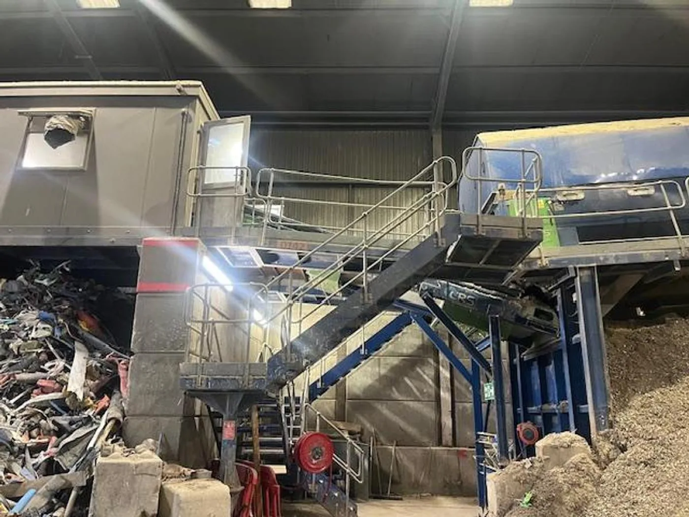 CRS NI 820 Trommel Lights Recycling Line Picking Station - 4