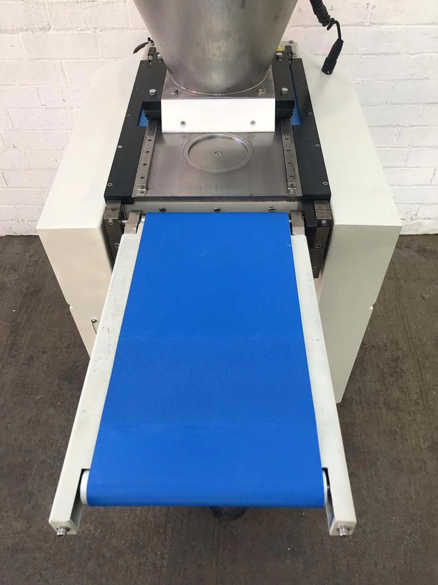 Daub Slim Dough Divider - 4