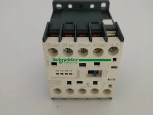 Schneider Electric Hilfsschütz CA3KN31BD3 2 Stck.
