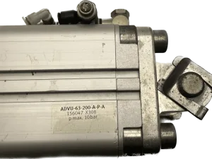 Festo Kompaktzylinder ADVU-63-200-A-P-A
