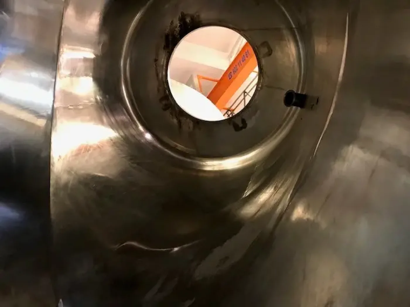 USED IPROCOMSA STAINLESS STEEL V MIXER 1000 LITERS - 8