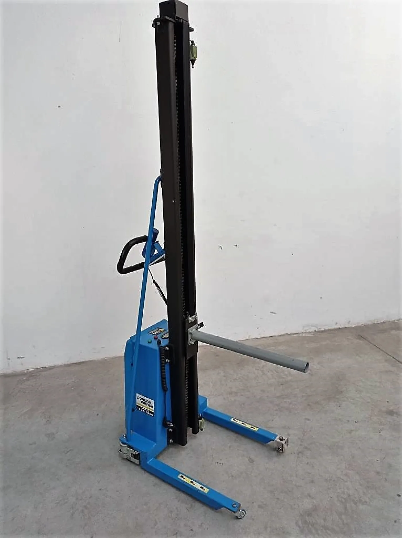 CARRELLO ELEVATORE – PONTINA CARRELLI - 1