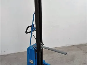 CARRELLO ELEVATORE – PONTINA CARRELLI
