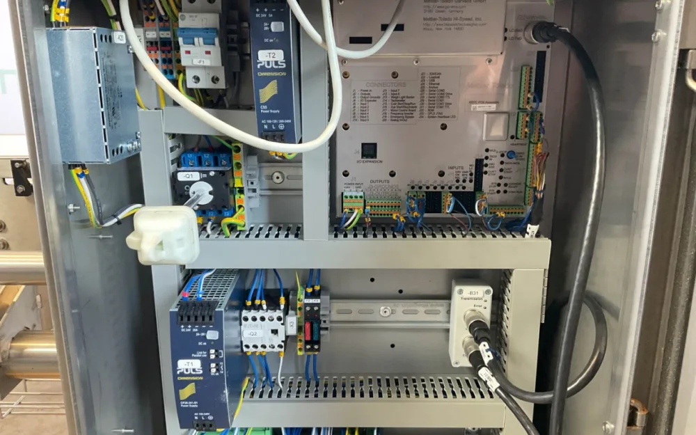 Mettler Toledo C-3351 Checkweigher - Miscellaneous transport