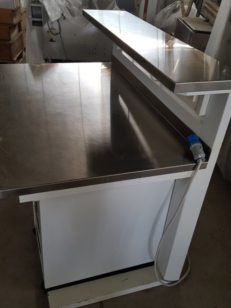 TAVOLO PORTASTRUMENTI IN ACCIAIO INOX