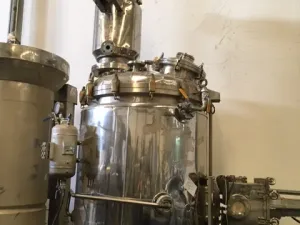 USED VERTICAL DRYER 1000 LITERS