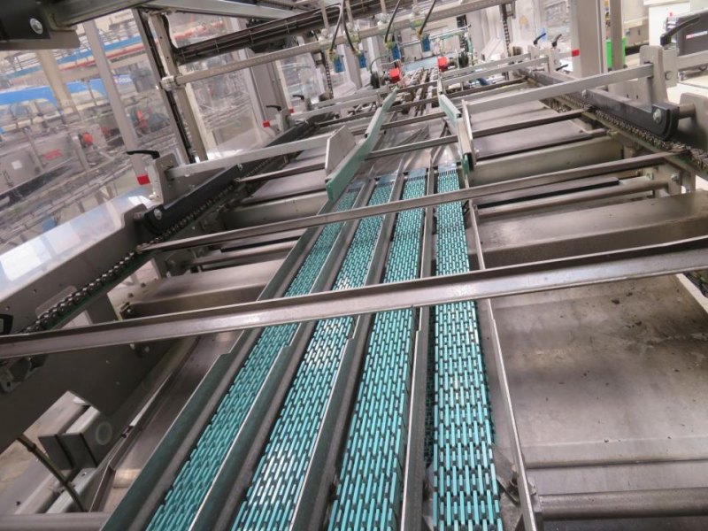 2015 KHS GmbH KHS GmbH TSP A-M Tray Shrink Packer With Shrink Wrapper- Line 4
