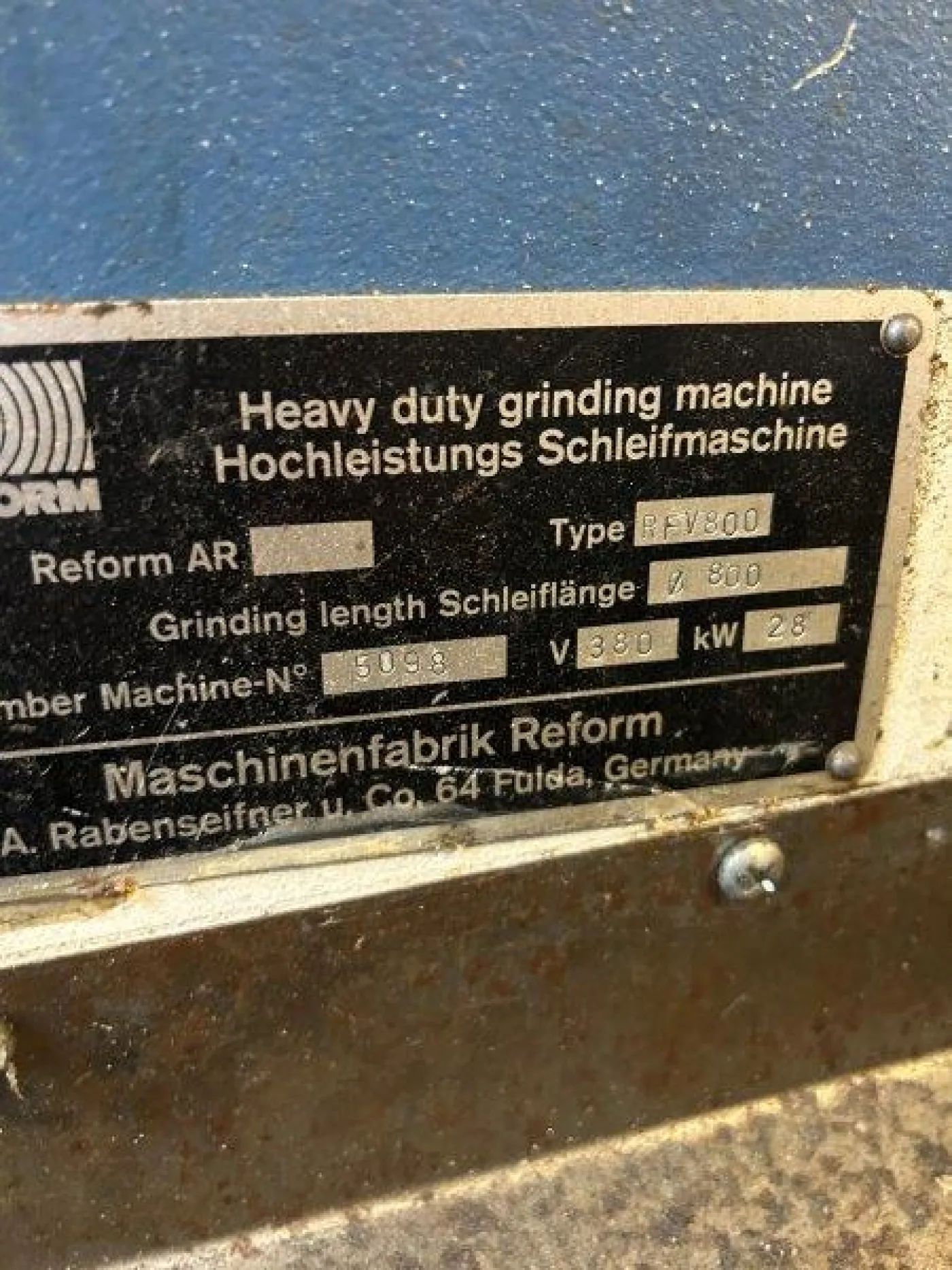 Heavy Duty Rotating Grinding Machine – REFORM RFV 800 - 4