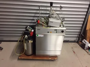 Miele G-7882 Desinfektor mit Injektorwagen