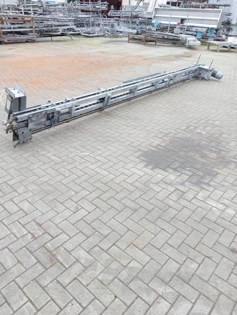 Conveyor vertical
