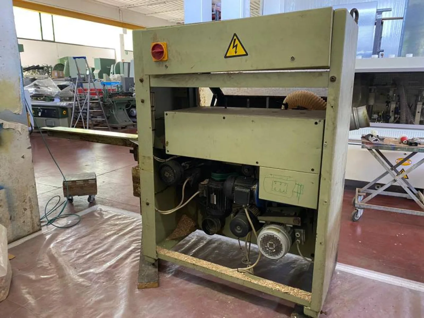 SCORNICIATRICE SCM MOD. P64B - 3