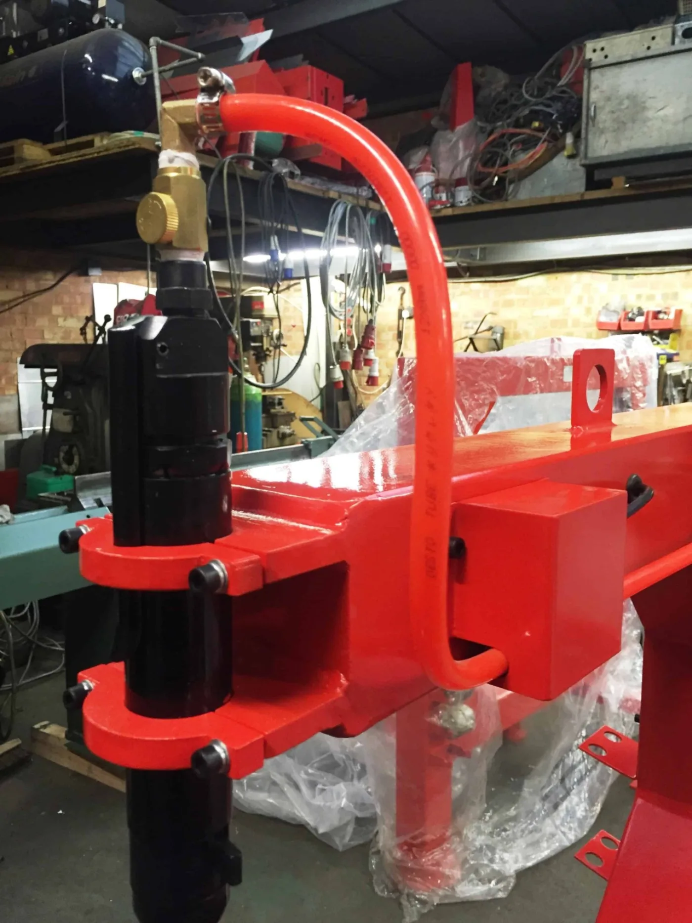 WNS Pneumatic Planishing Hammer 610mm - WNS - W. Neal Services Ltd - 3