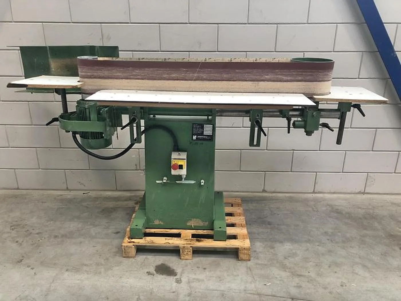 VG D-64 - 1