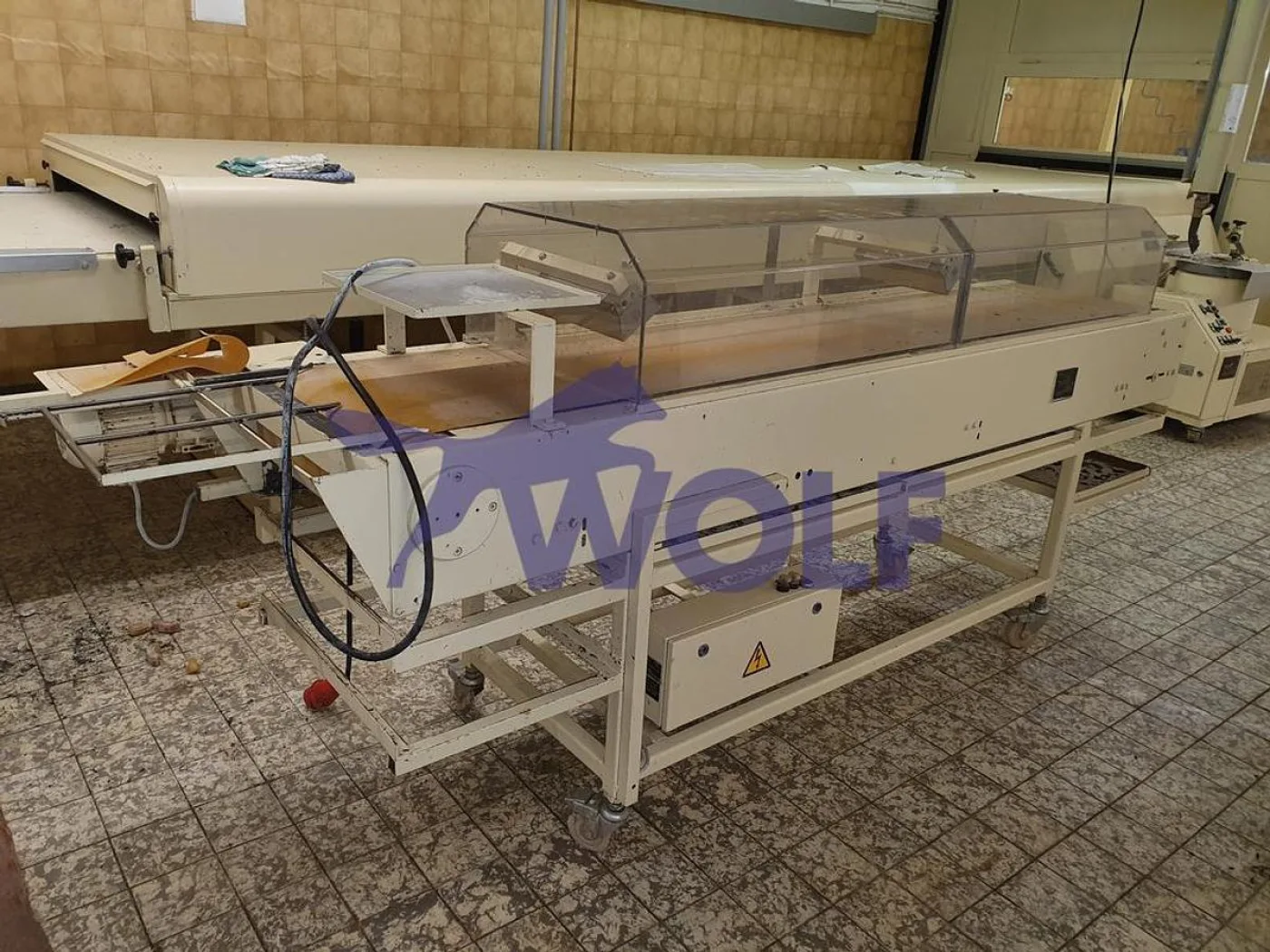 Formenanwärmstation WOLF - Type W-RS-200 für Formen 410 x 310 x 5 mm - 3