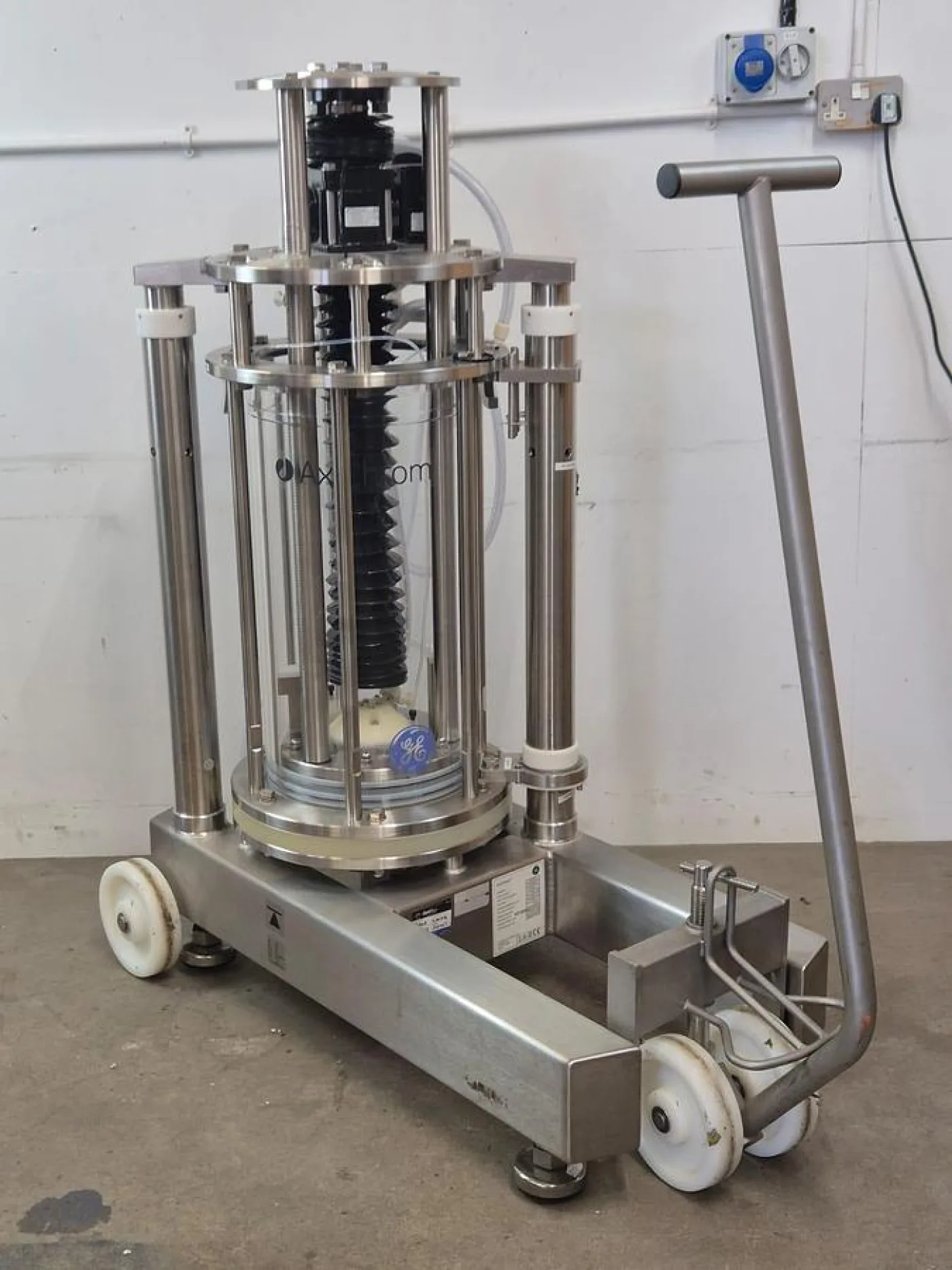 Cytiva AxiChrom 300/300 Chromotography Column - 1