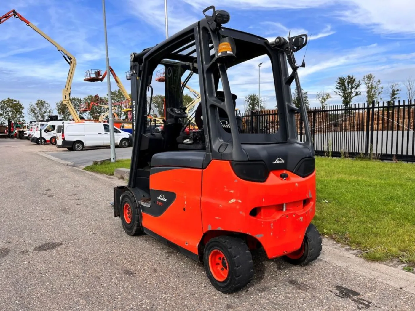 Linde E25HL-01/600 - 6