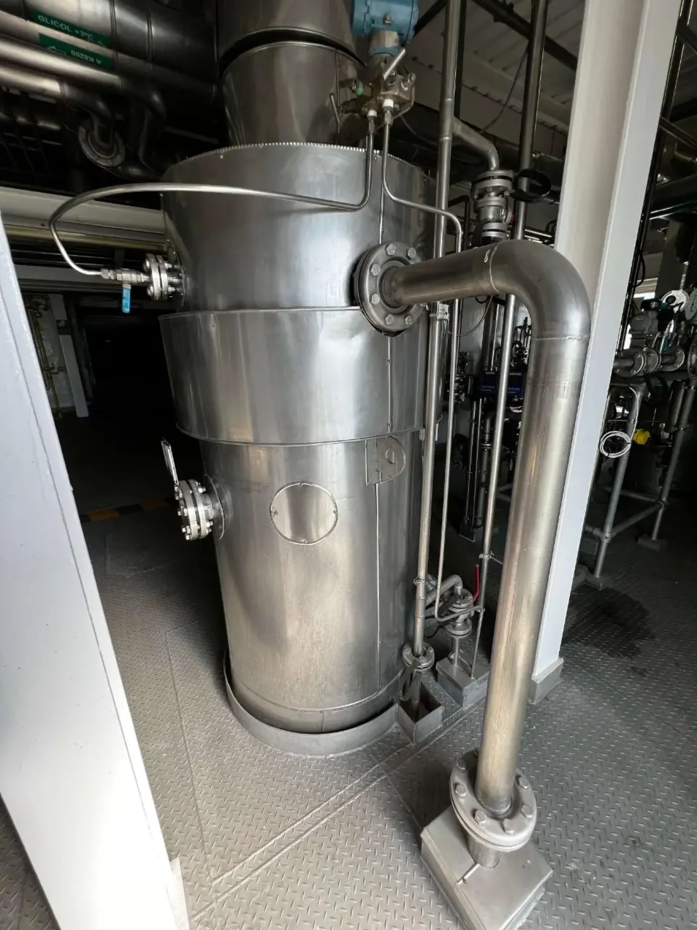 USED DISTILLATION COLUMN - 1