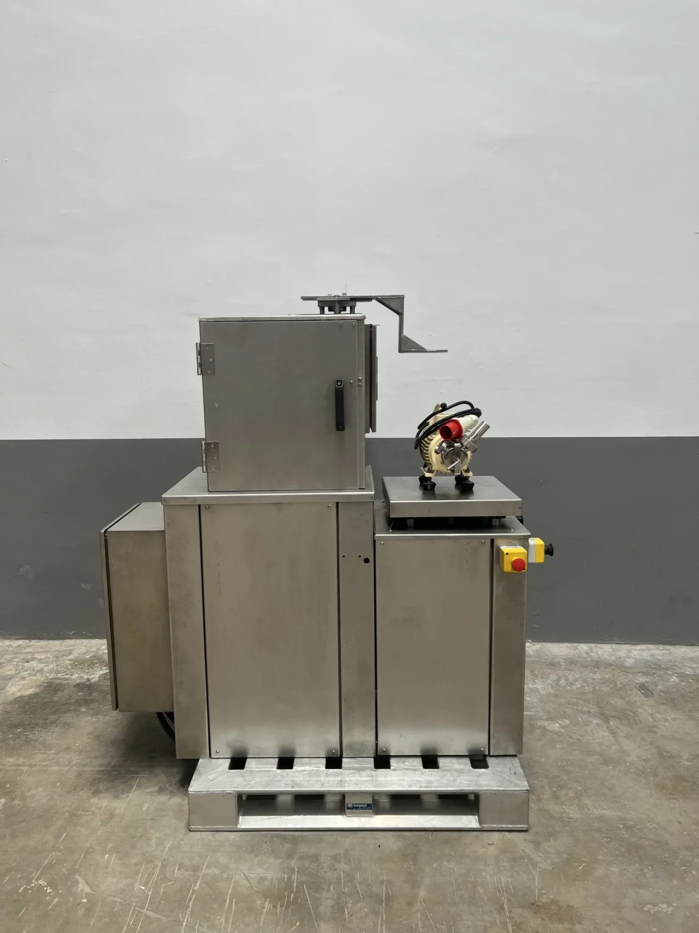 ENVASQUIM ENV1B LIQUID FILLER - 1