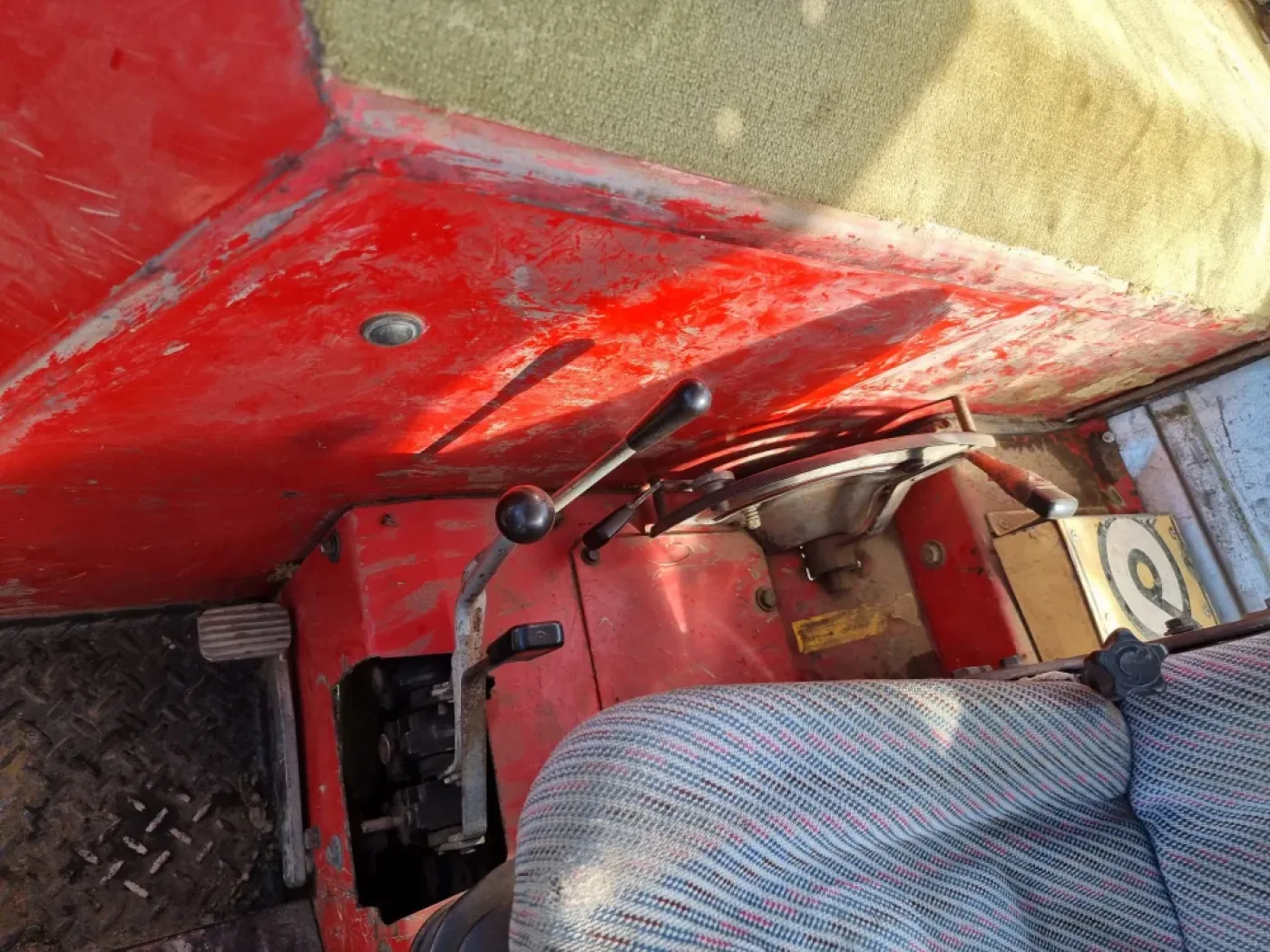 Massey Ferguson - 274S - 5