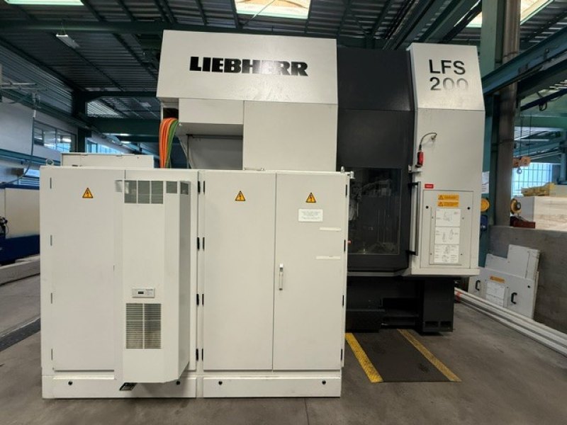 CNC Gear Shaping Machine – LIEBHERR LFS200