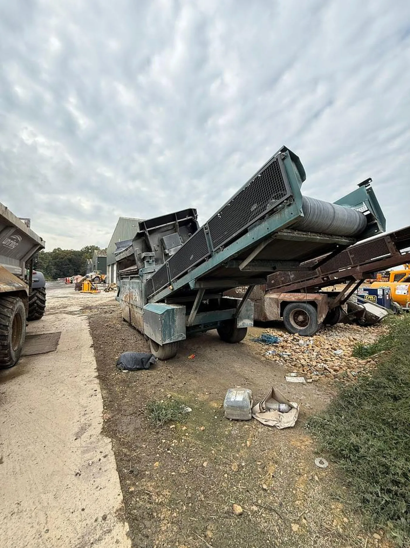 2004 Powerscreen Powergrid 800 Screening Plant - 2