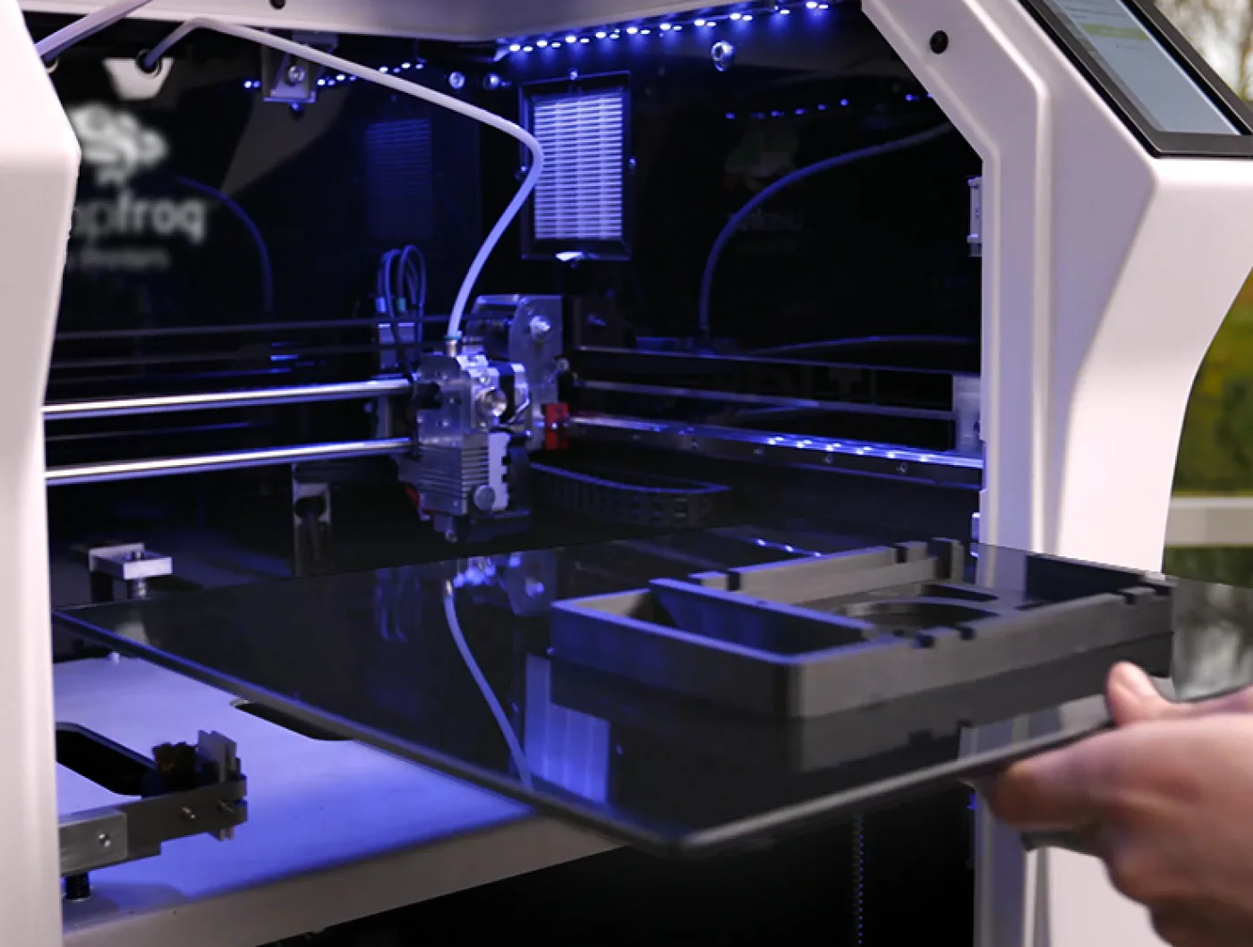 3D Printer – Leapfrog Bolt - 2