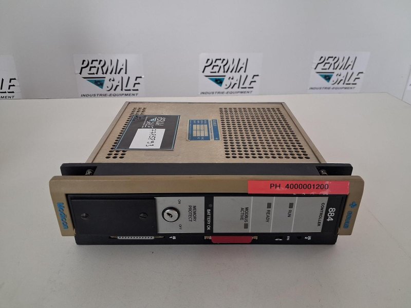 Gould AS-884A-1111 Programmable Controller Modul