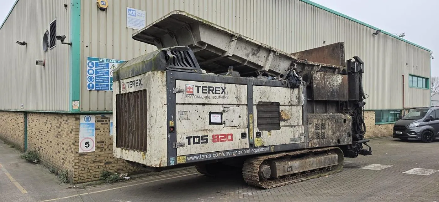 Terex TDS 830 Twin-shaft Slow-speed Shredder - 1