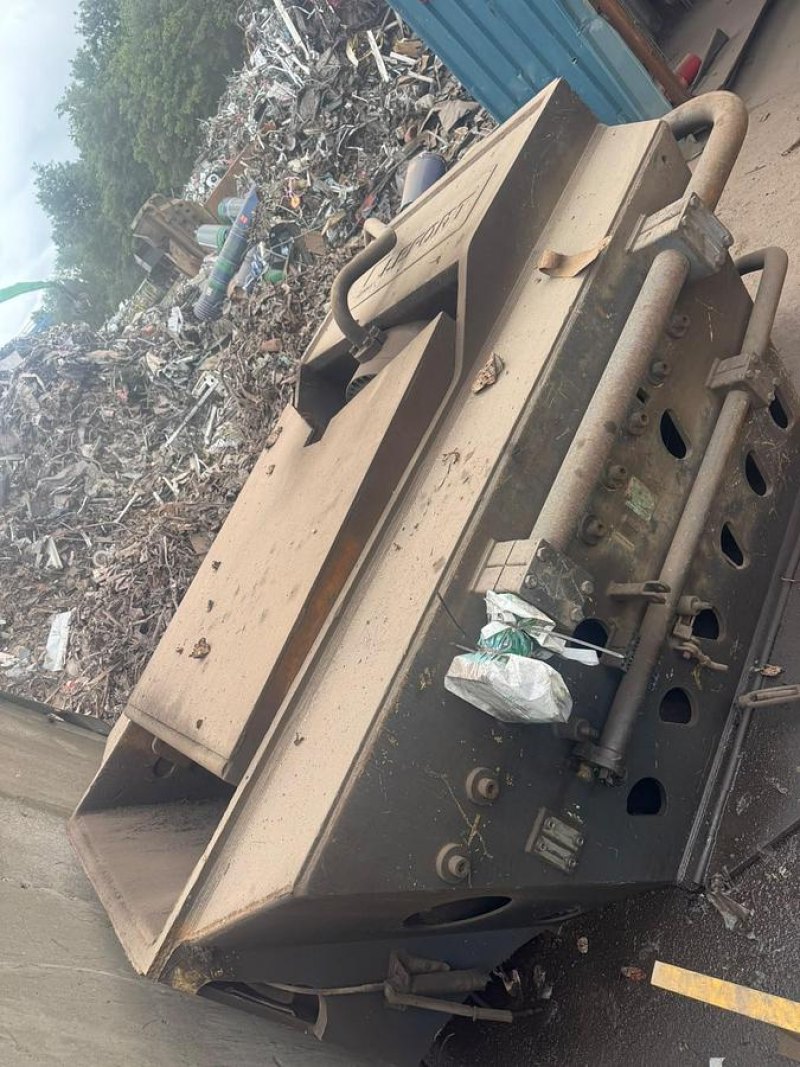 2019 Lefort Trax 1000 Tracked Shear Metal Baler