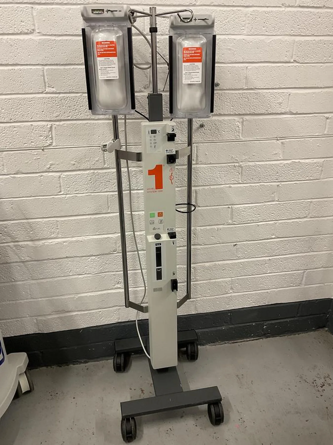 Smiths Level One System 1000 Fluid Warmer - 1