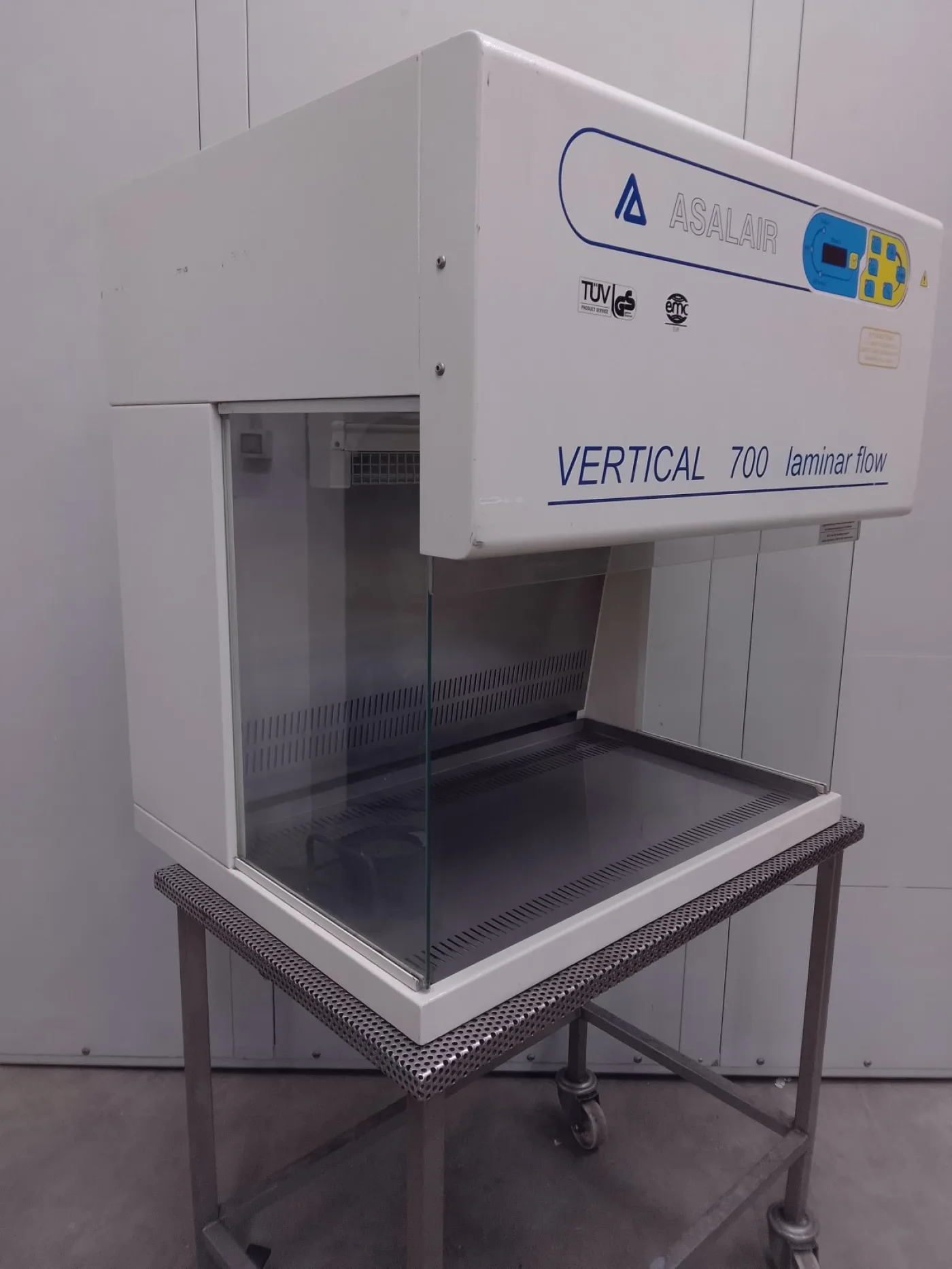 CAPPA A FLUSSO LAMINARE VERTICALE – ASAL – MOD.VERTICAL 700 - 3