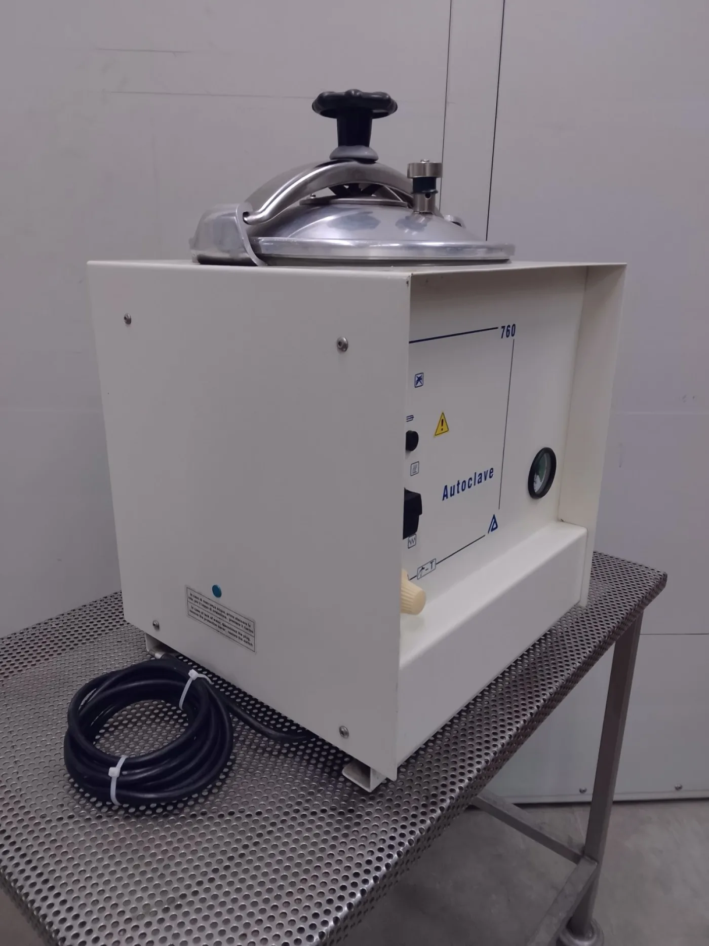 AUTOCLAVE DA BANCO DA 15 LT – ASAL – MOD. 760 - 3